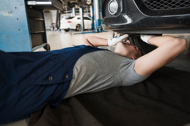 When to Replace Car AC Hoses